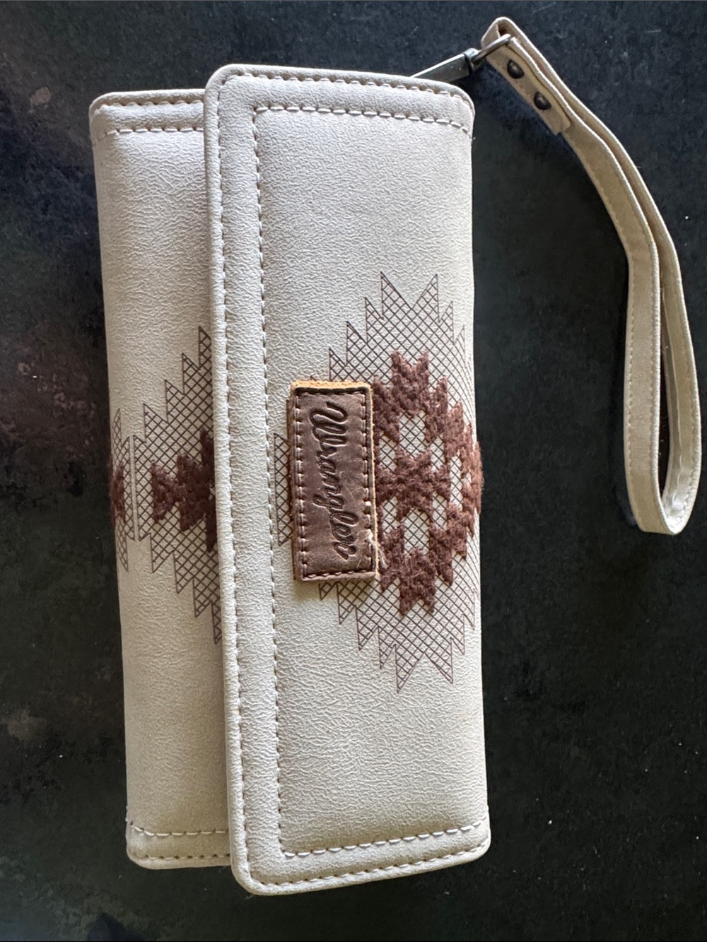 Wrangler Beige Wristlet Wallet with Brown Aztec Embroidery